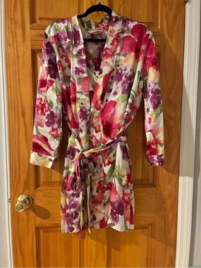 Morgan Taylor Floral Satin Set: Robe and Matching Slip